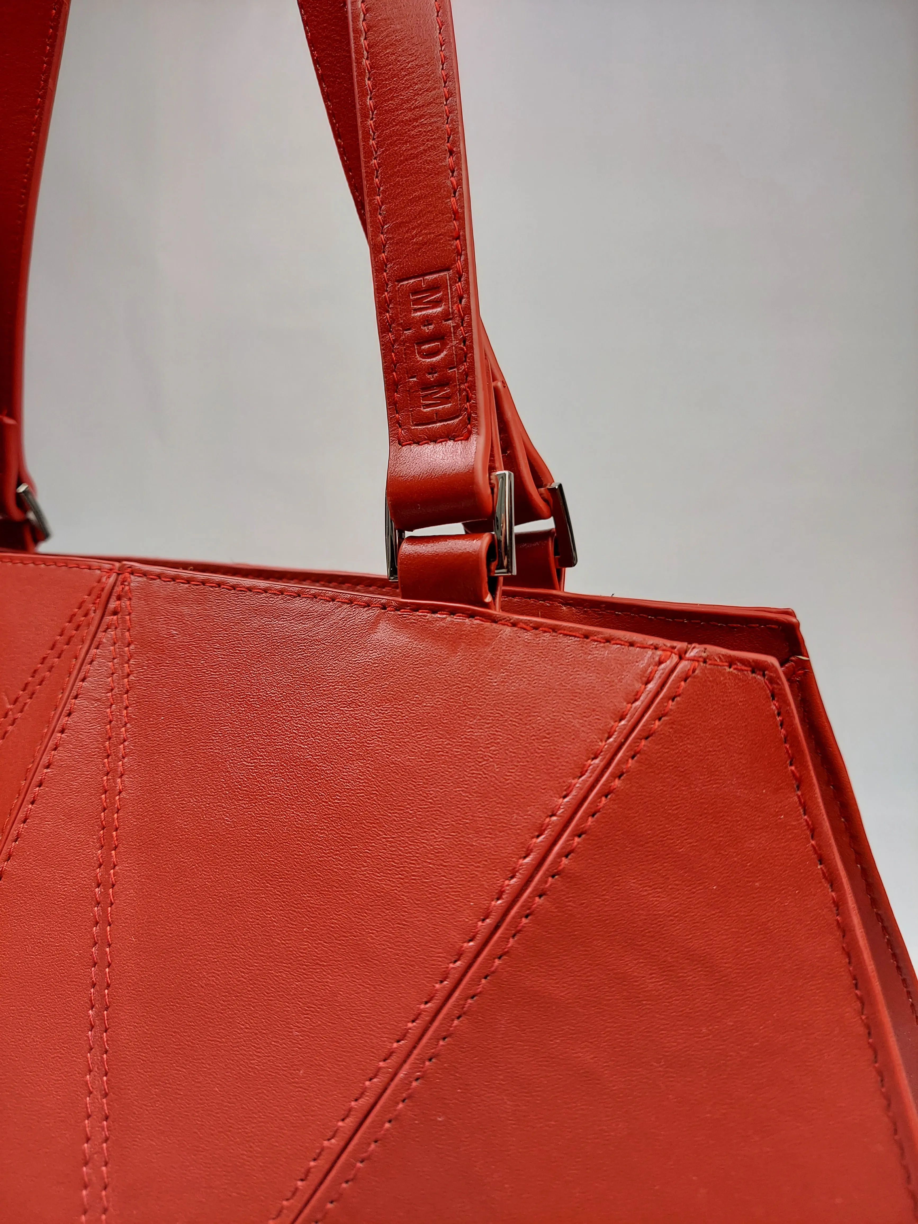 A-01 Red