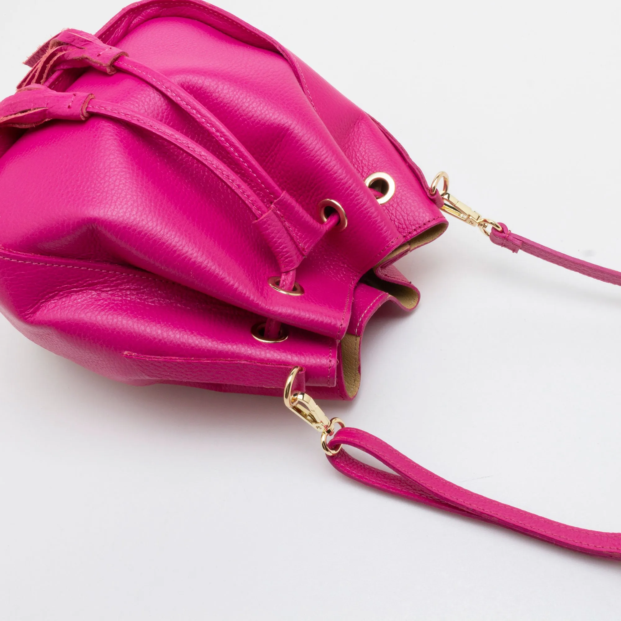 BUCKET BAG