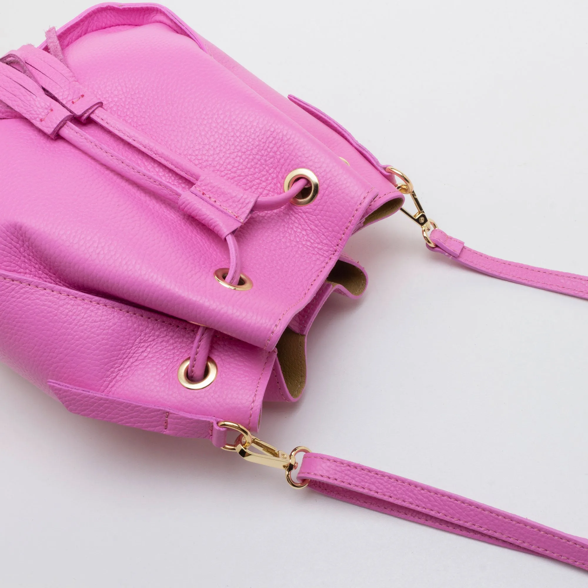 BUCKET BAG