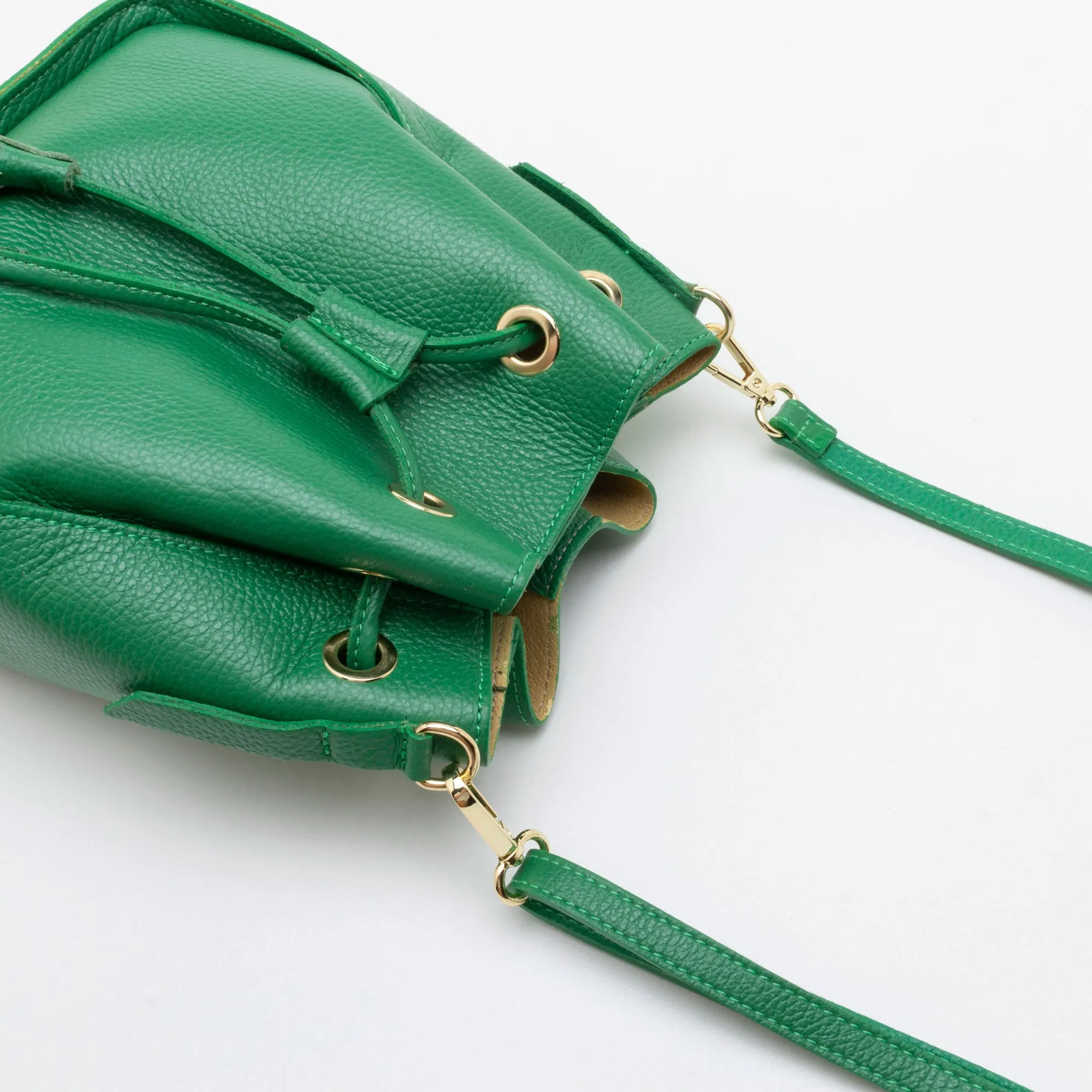 BUCKET BAG