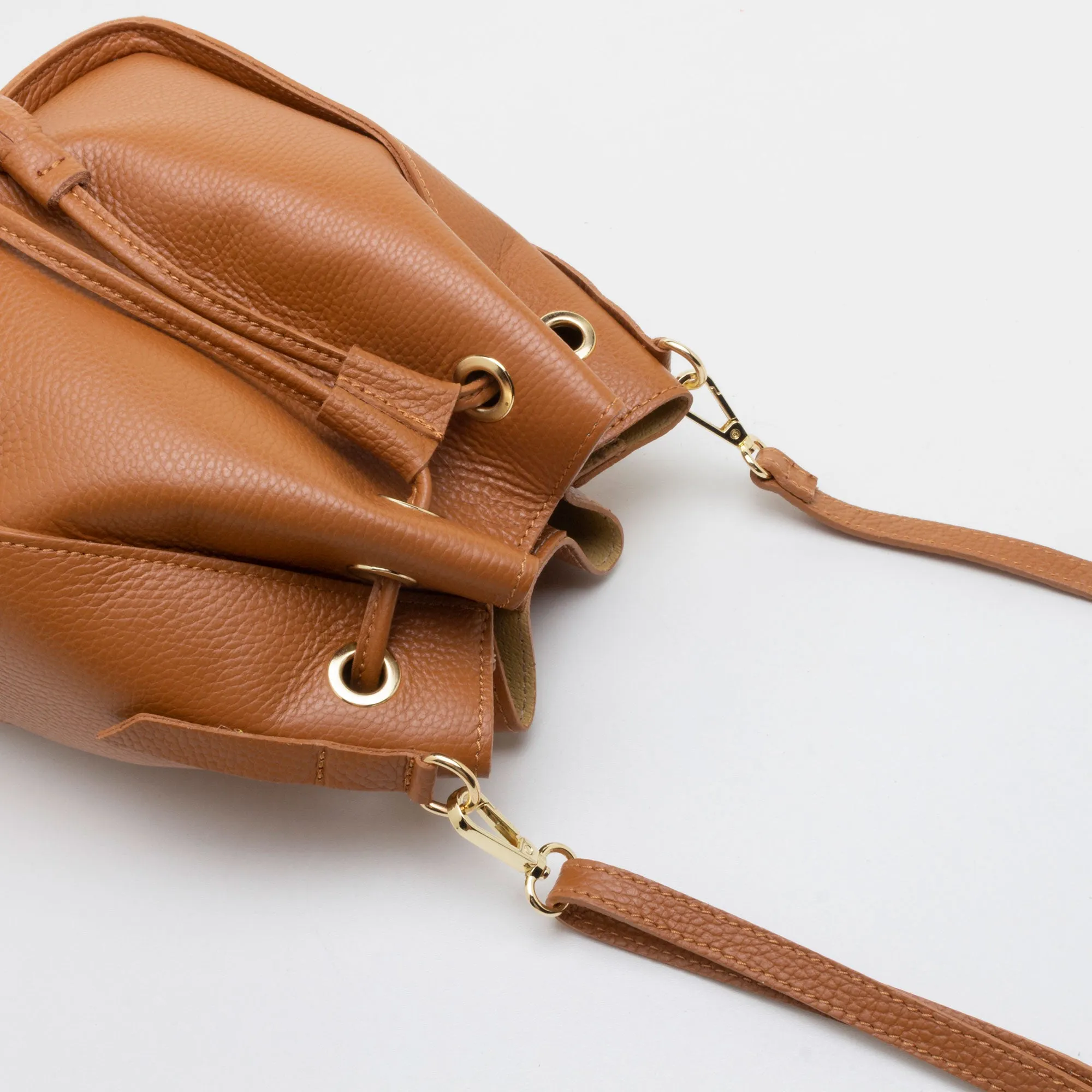 BUCKET BAG