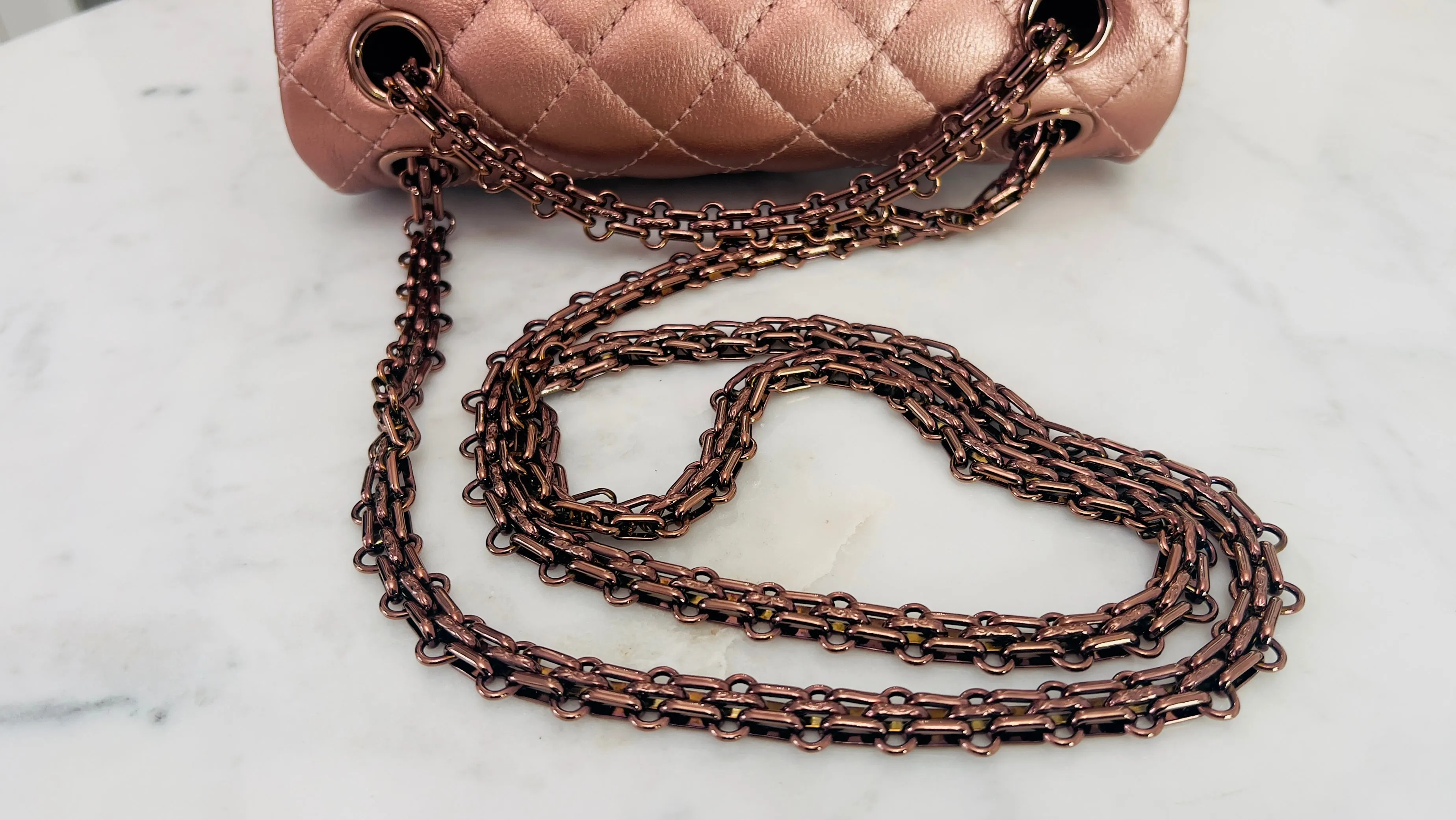 Chanel 2.55 Reissue Mini 22C Rose Gold Calfskin, Pink/Rose Gold Hardware