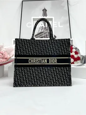 CHRISTIAN DIOR Large Dior Book Tote Blue Oblique Embroidery