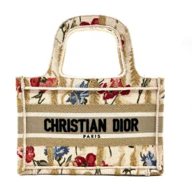 Dior Dior book