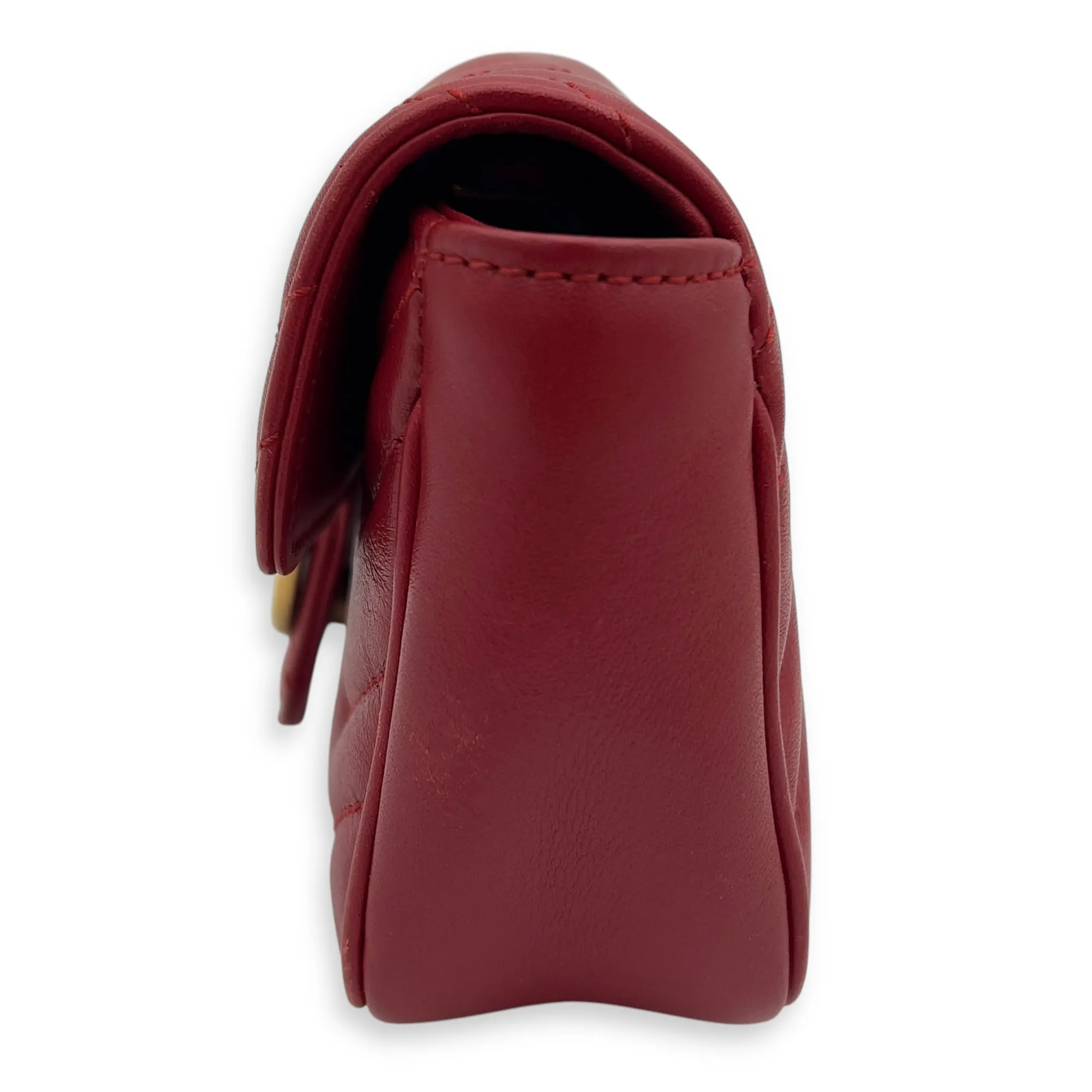 GG Marmont Crossbody Bag Mini Red in Calfskin, Gold hardware