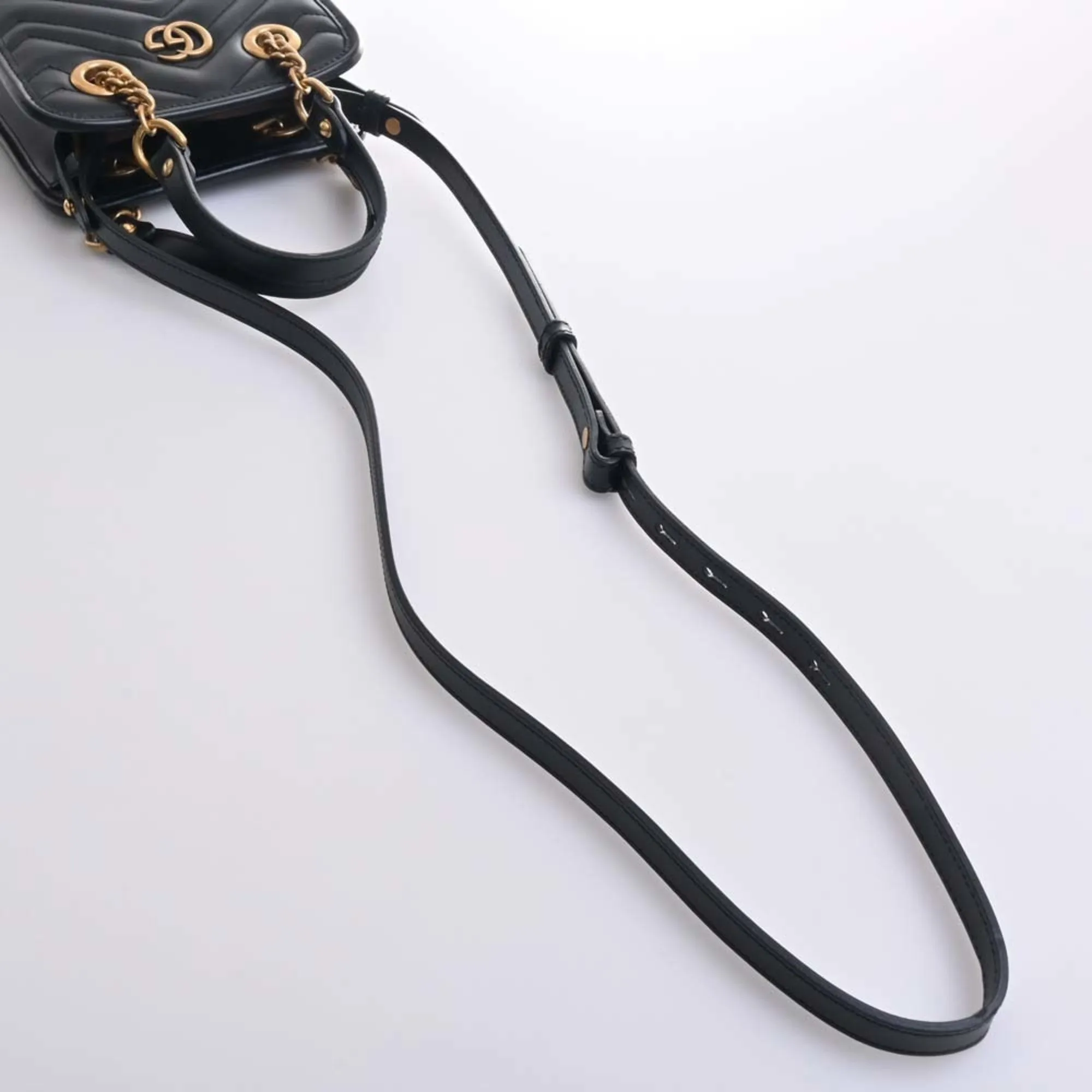GUCCI GG Marmont Quilted Leather Chain Shoulder Bag 696123 Black Women's
