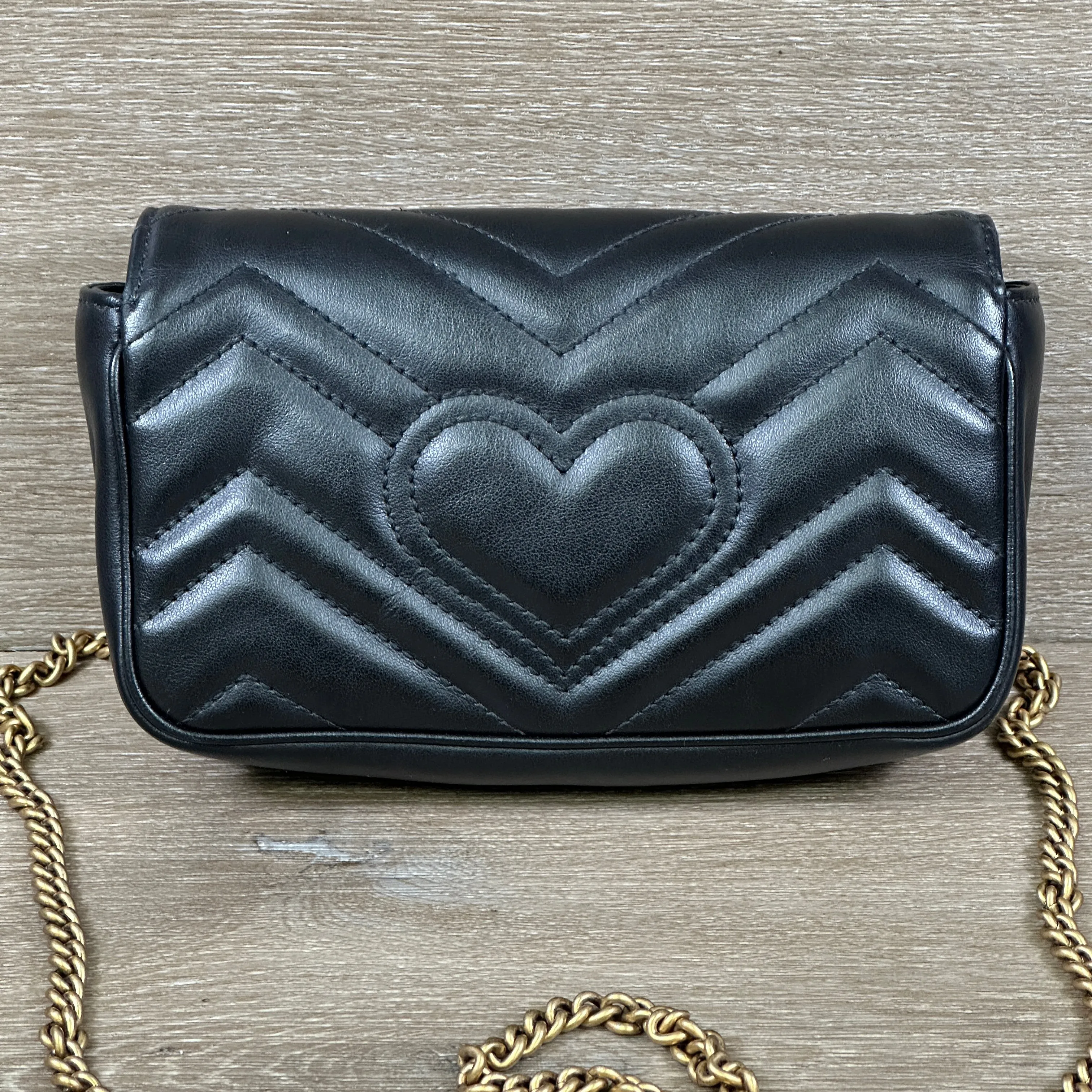 Gucci GG Marmont Super Mini Bag - Black