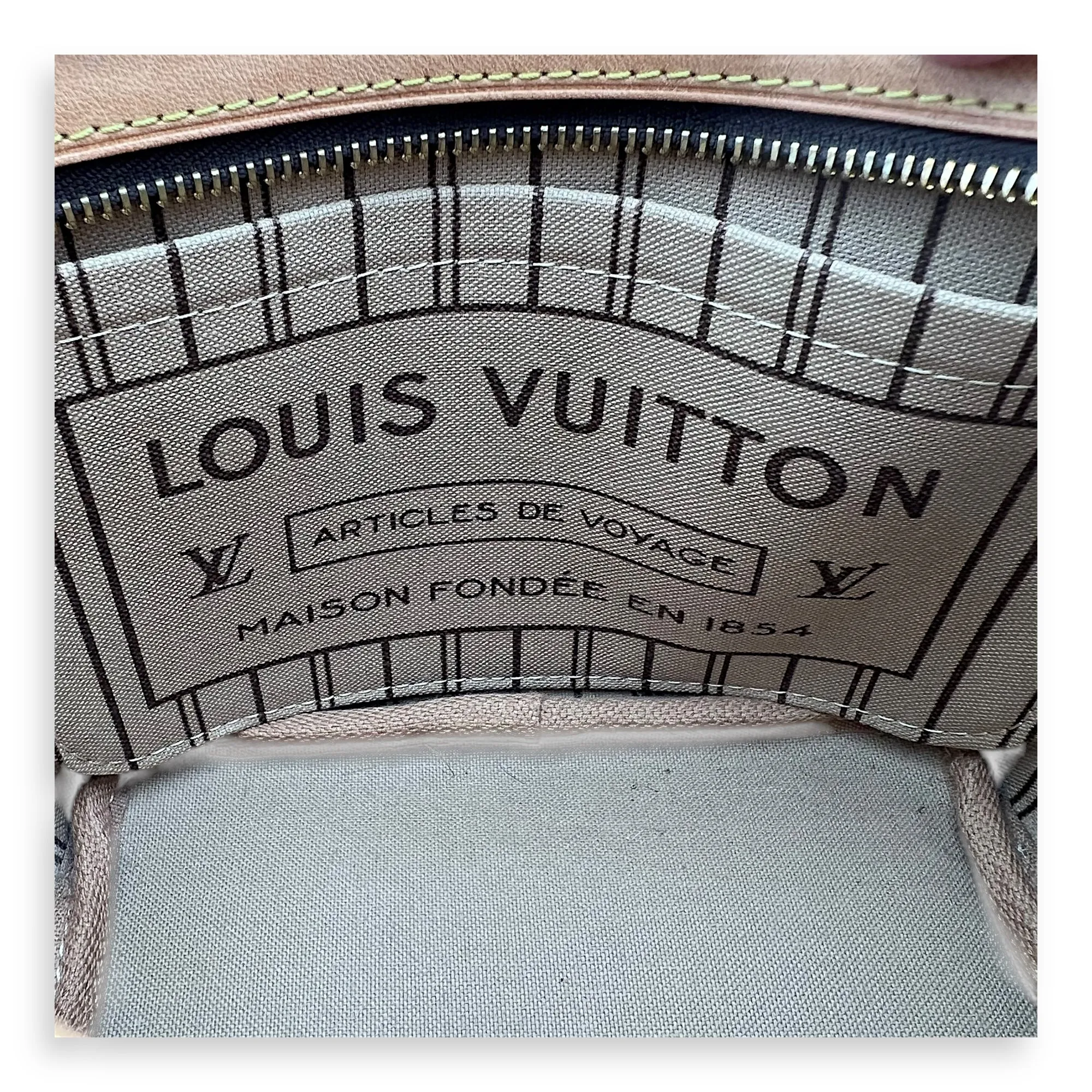Neverfull Top Handle Bag BB Brown in Monogram Coated Canvas, Gold hardware